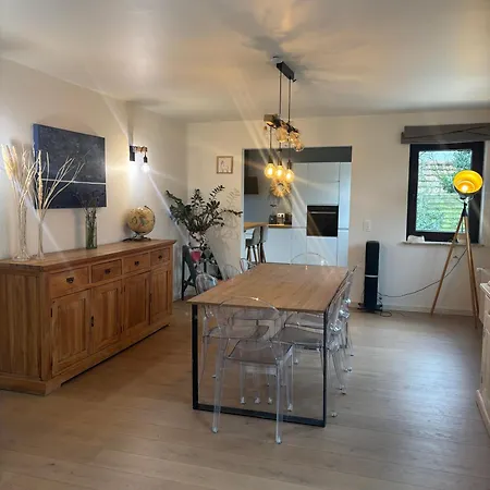 4ch-2sdb Dans Un Quartier Calme * Lasne