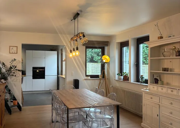 Villa 4ch-2sdb Dans Un Quartier Calme Lasne