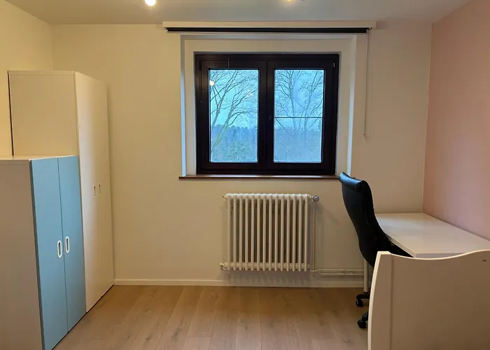 Villa 4ch-2sdb Dans Un Quartier Calme